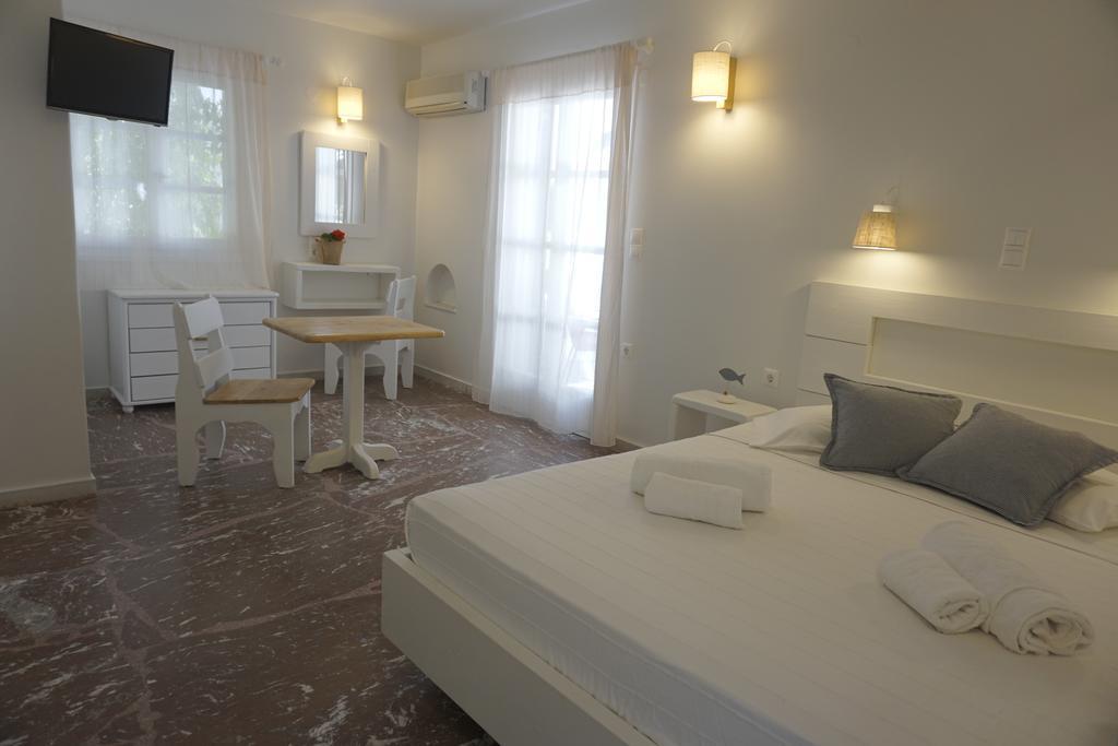Glaros Studios Naxos City Екстериор снимка